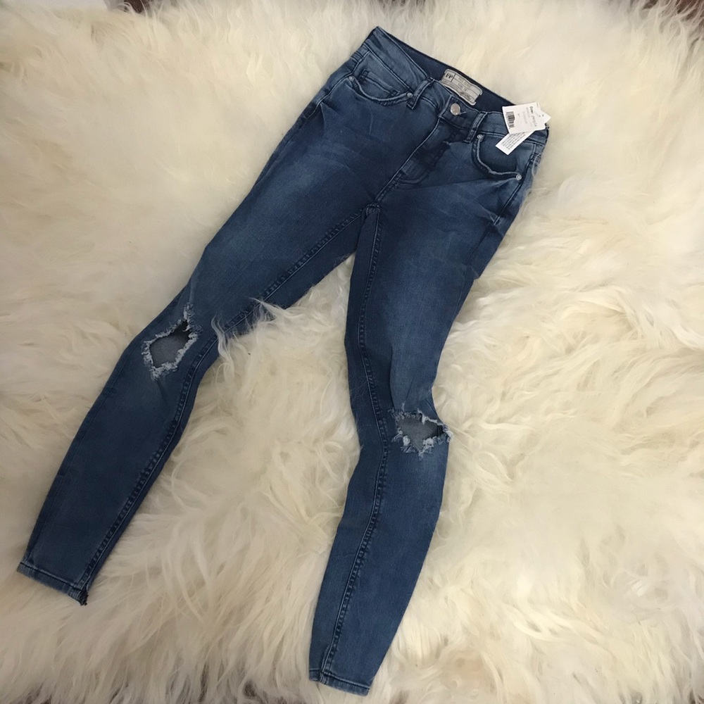We the Free by Free People High Waist Skinny Jeans 0297 - Picture 2 of 5